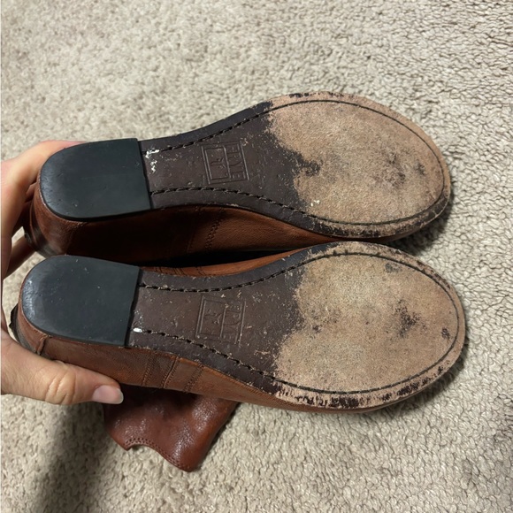 Frye Carson Bootie - Picture 3 of 4